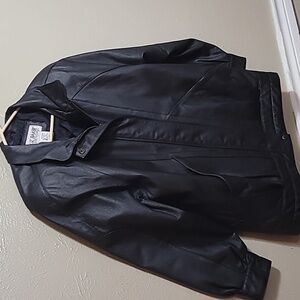 Liz Baker Essentials Leather jacket Women's Size Medium Thick Quality Motorcycle